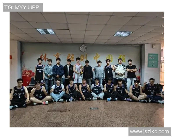 武汉篮球队心理素质强劲跻身全国前四名展现团队实力与潜力